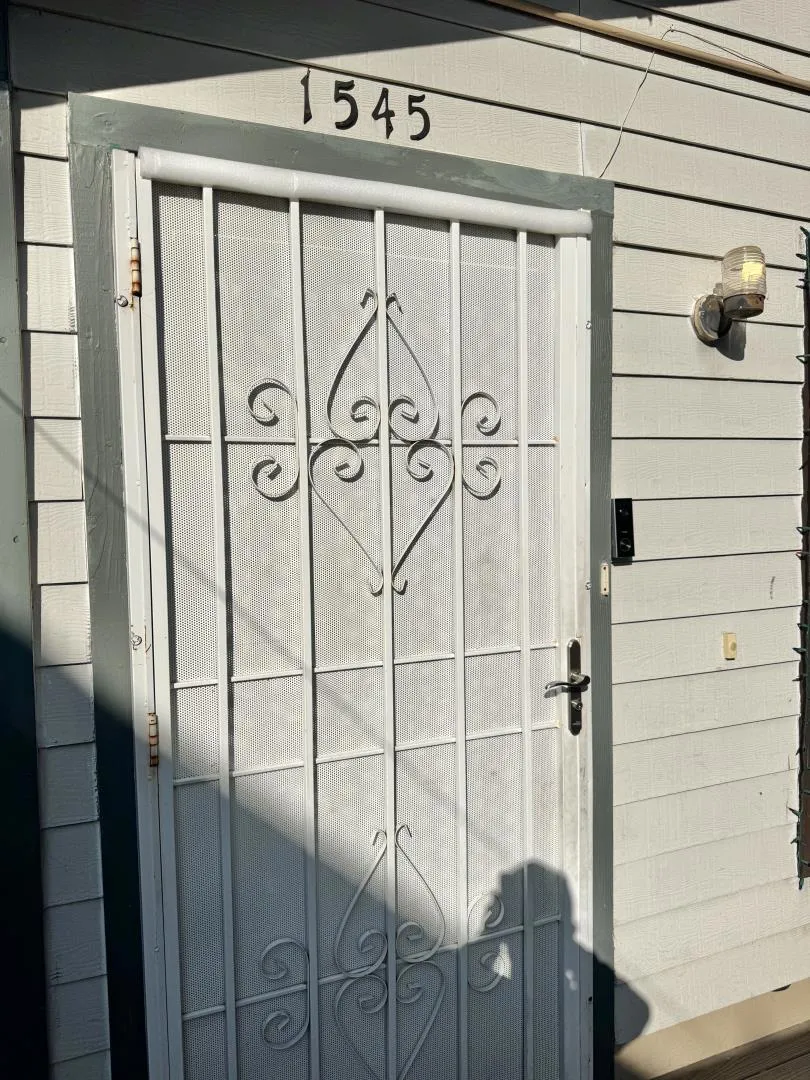 1545 23rd Avenue, Oakland, California 94606 home-pic-1